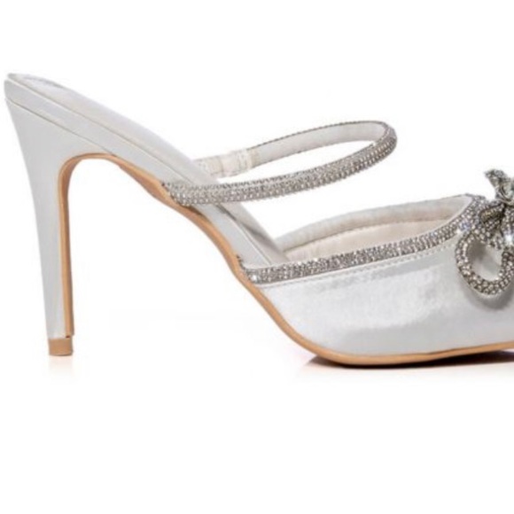 Azalea Wang Mules - Picture 4 of 4